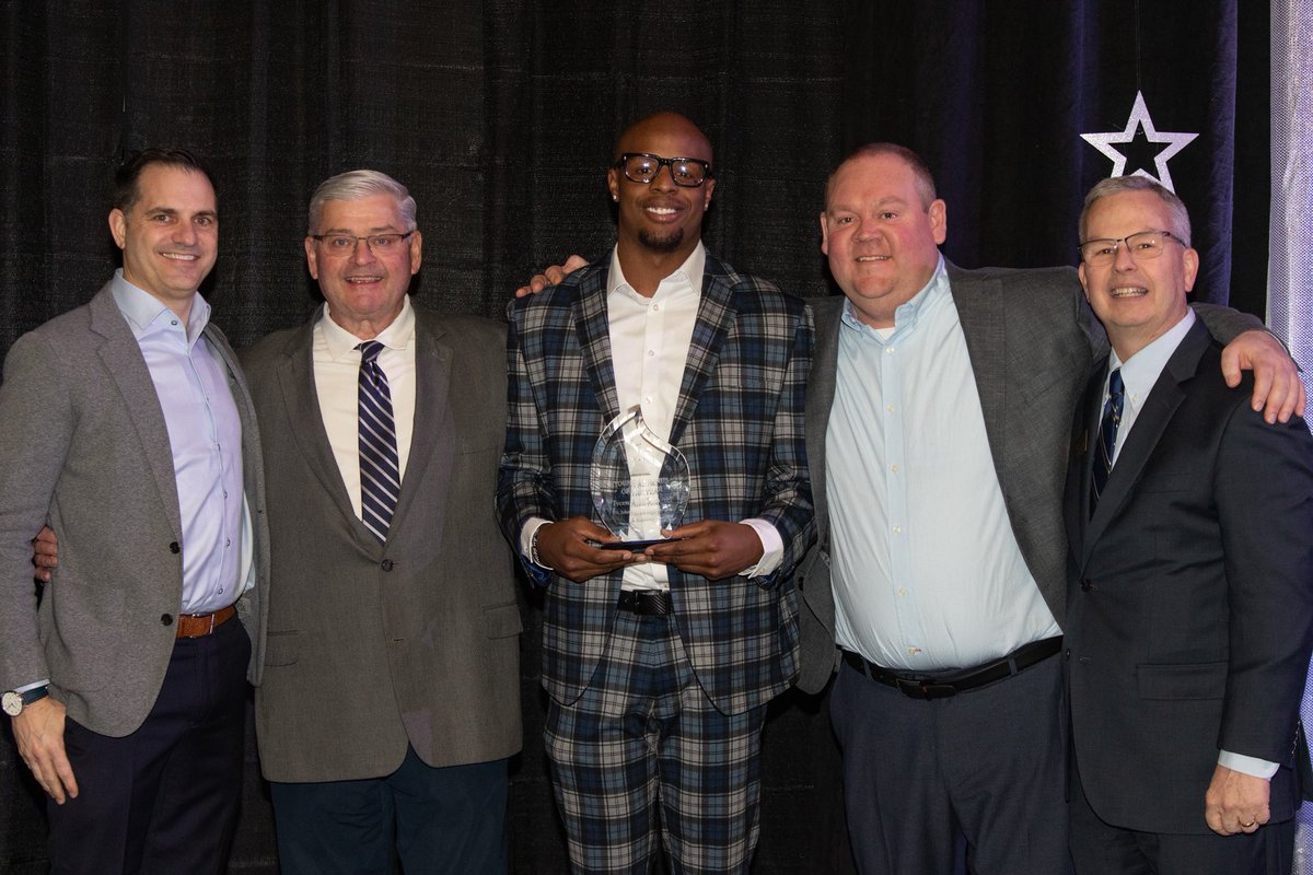 St. John’s Jesuit Alumni Association tweet media