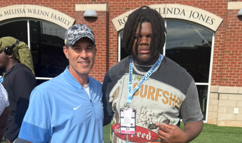 sixstarfootball's tweet photo. SOUTH CAROLINA SENSATIONS: 6STAR LOOKS AT SOME OF THE BEST PLAYERS IN SC

📈Making the climb, a look at prospect moving up the talent lists🔥

STORY: ▶️https://t.co/eZpXhWva99

@MaxBreitQB8 @CalvinCJBrooks @BrownRasea92567 @JaySeanc44 @D1ZionDawk @KadenGoff593560 @IanJones_64 @theshow_uno @JacksonR2027  @johnstokess