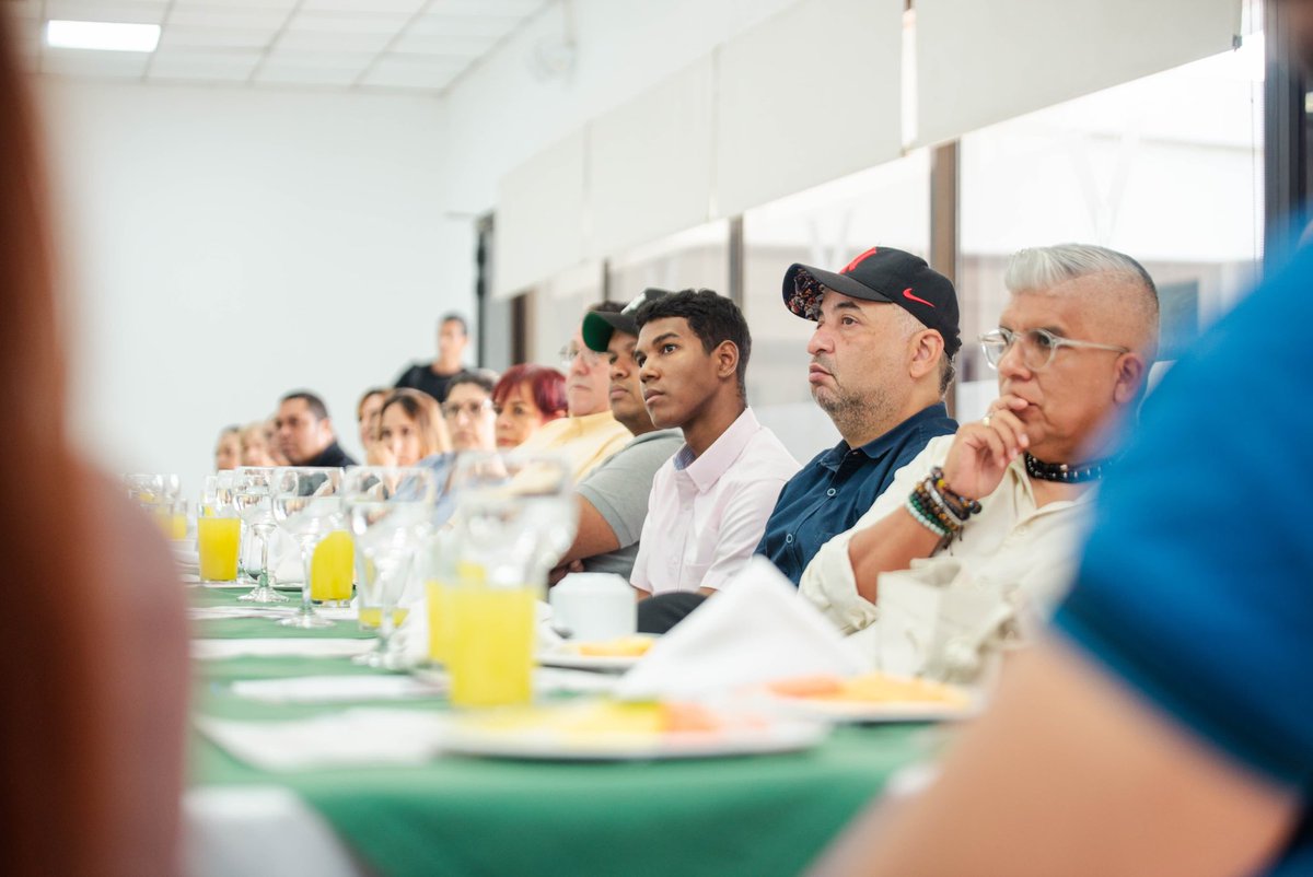 Gumer De La Peña tweet media