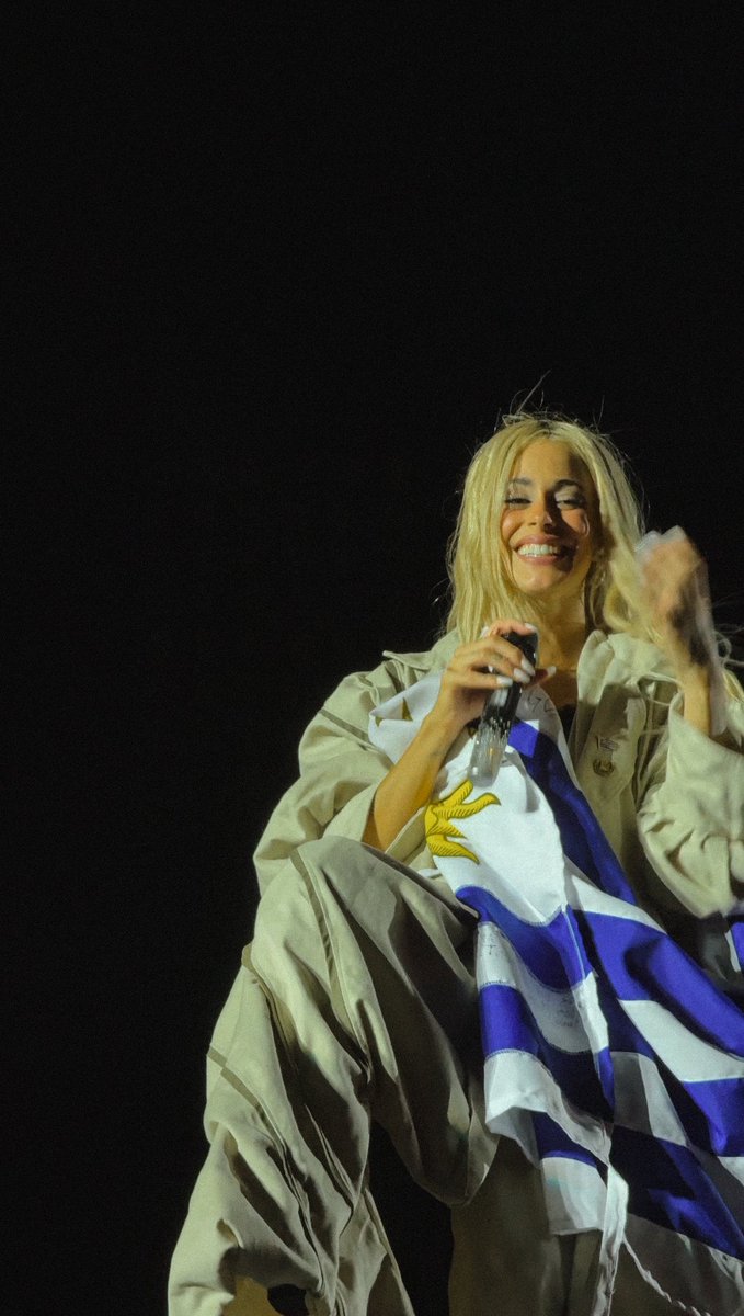 cómo vas a estar feliz en mi país martina, te amo con todo mi corazón