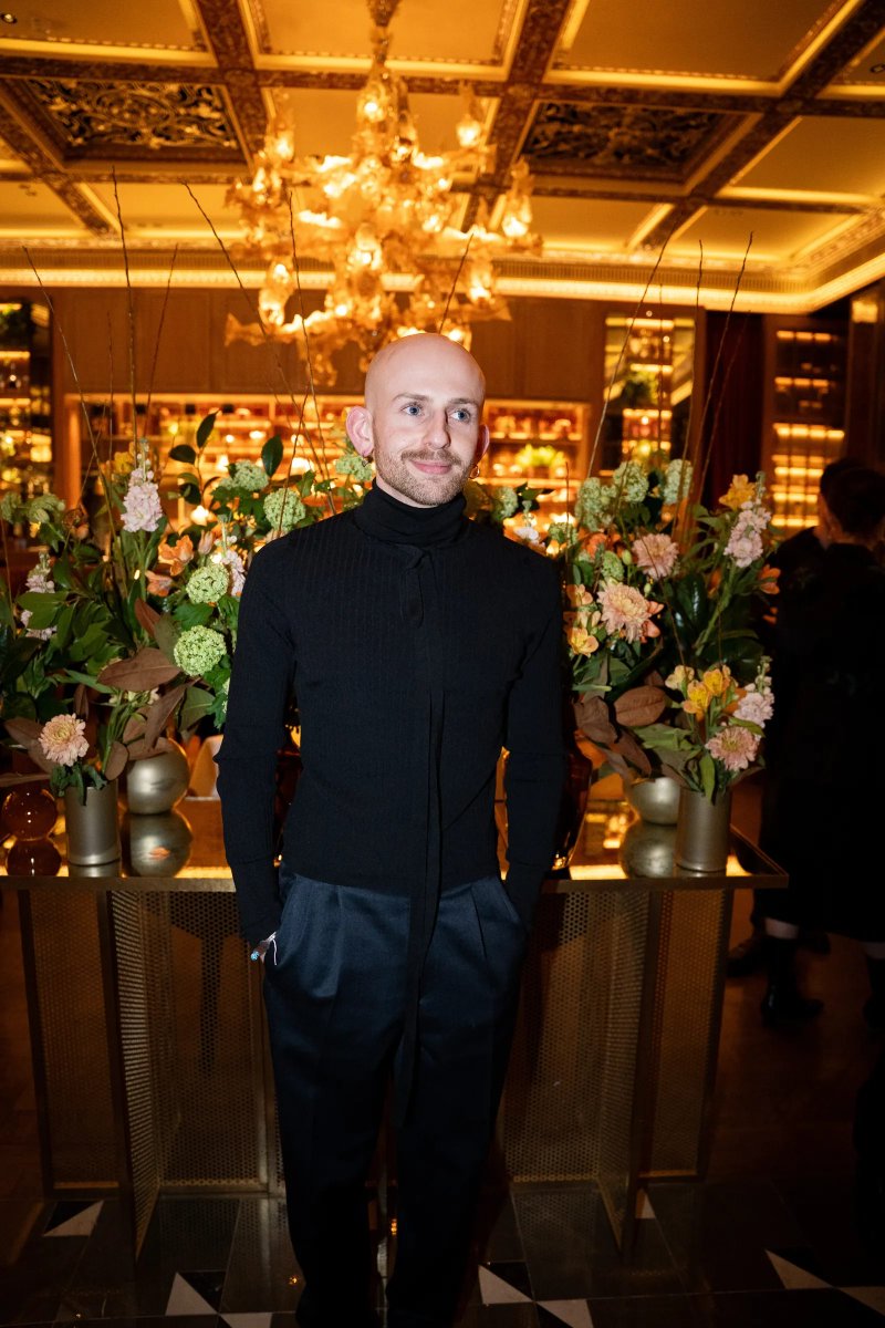 Tatlermagazine's tweet photo. Dancers at The Dorchester? #PatrickMcDowell toasts a new season of modern elegance with a glitzy post-show dinner at the London grand dame hotel
https://t.co/ll5EHHuS9j https://t.co/RL8R0Aa8Iz