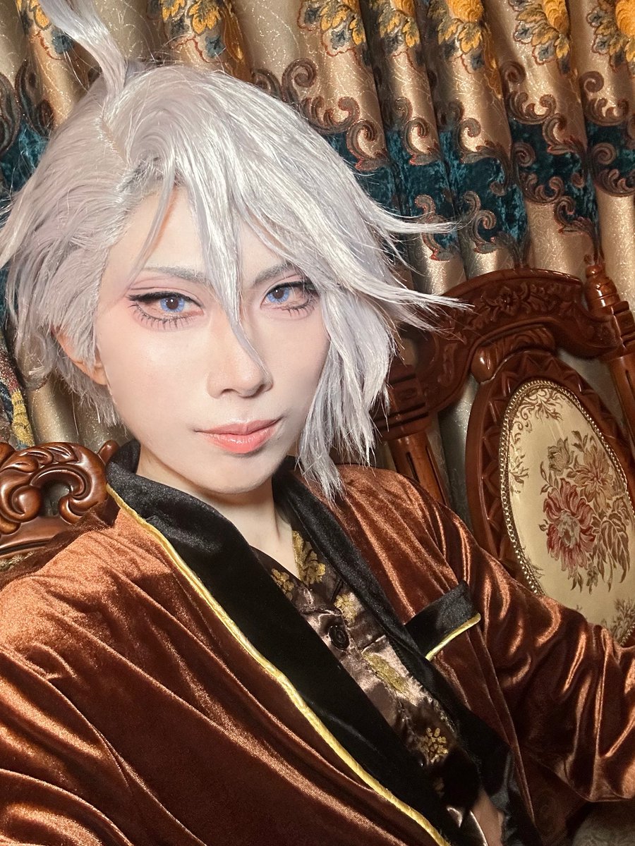 twst🐙cosplay
アズ誕生日おめでとう🎉🎈🎊

#アズール・アーシェングロット誕生祭2026
#アズール・アーシェングロット生誕祭2026