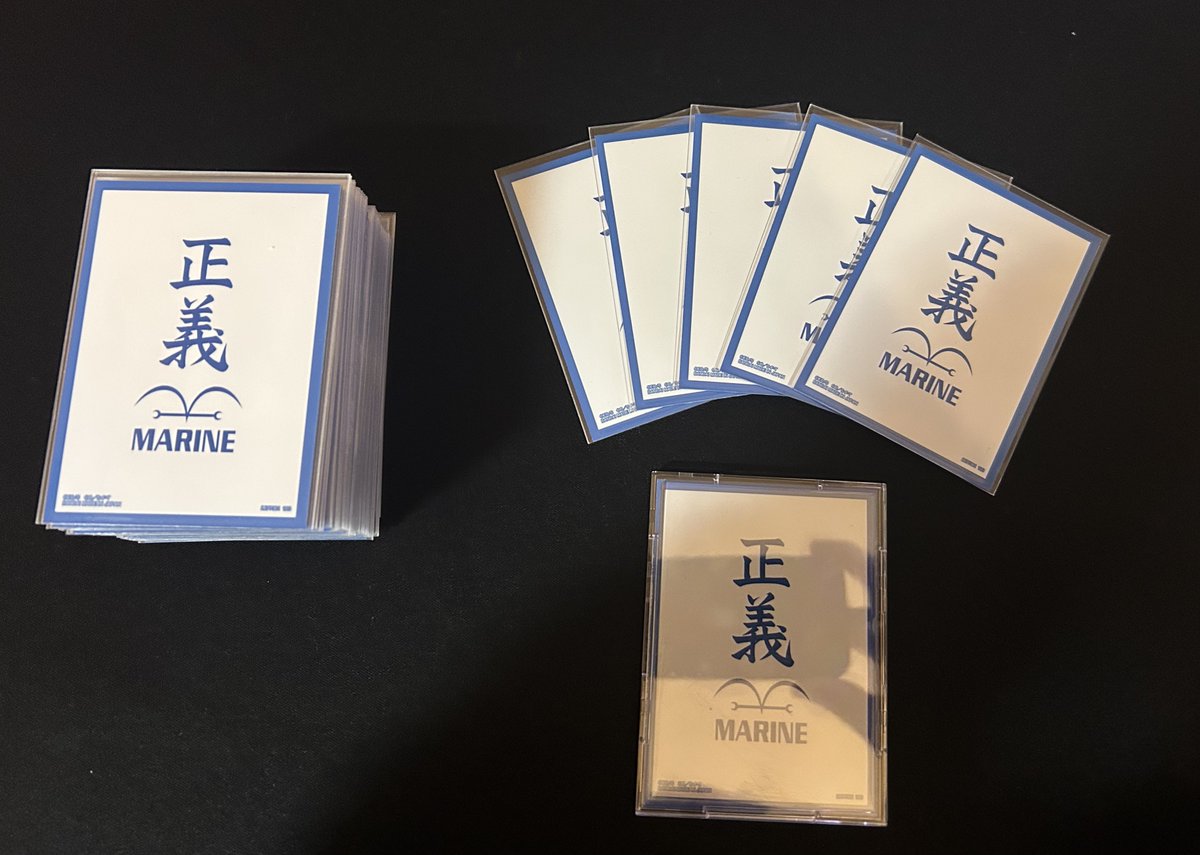 赤黒コビーの一部フルパラデッキ買ってくれる人居るかな(・ω・ = ・ω