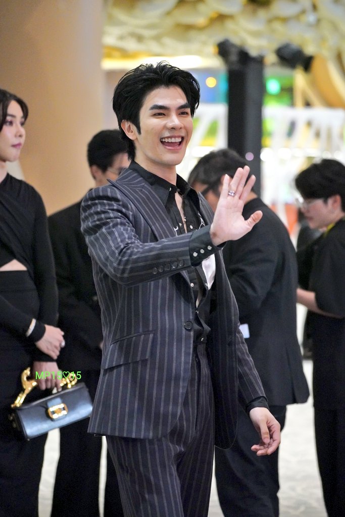 MEMILE09_15's tweet photo. กล้องตัวเดิม เลนส์ตัวเดิม  และที่สำคัญที่สุดยังเป็นเธอคนเดิมเสมอ @milephakphum 

#MilePhakphum https://t.co/xKd8ewwrP1
