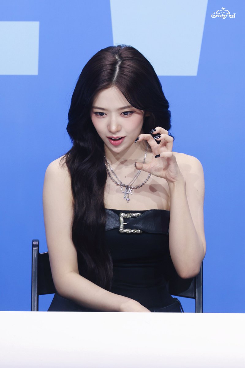 traveler.ayj tweet media