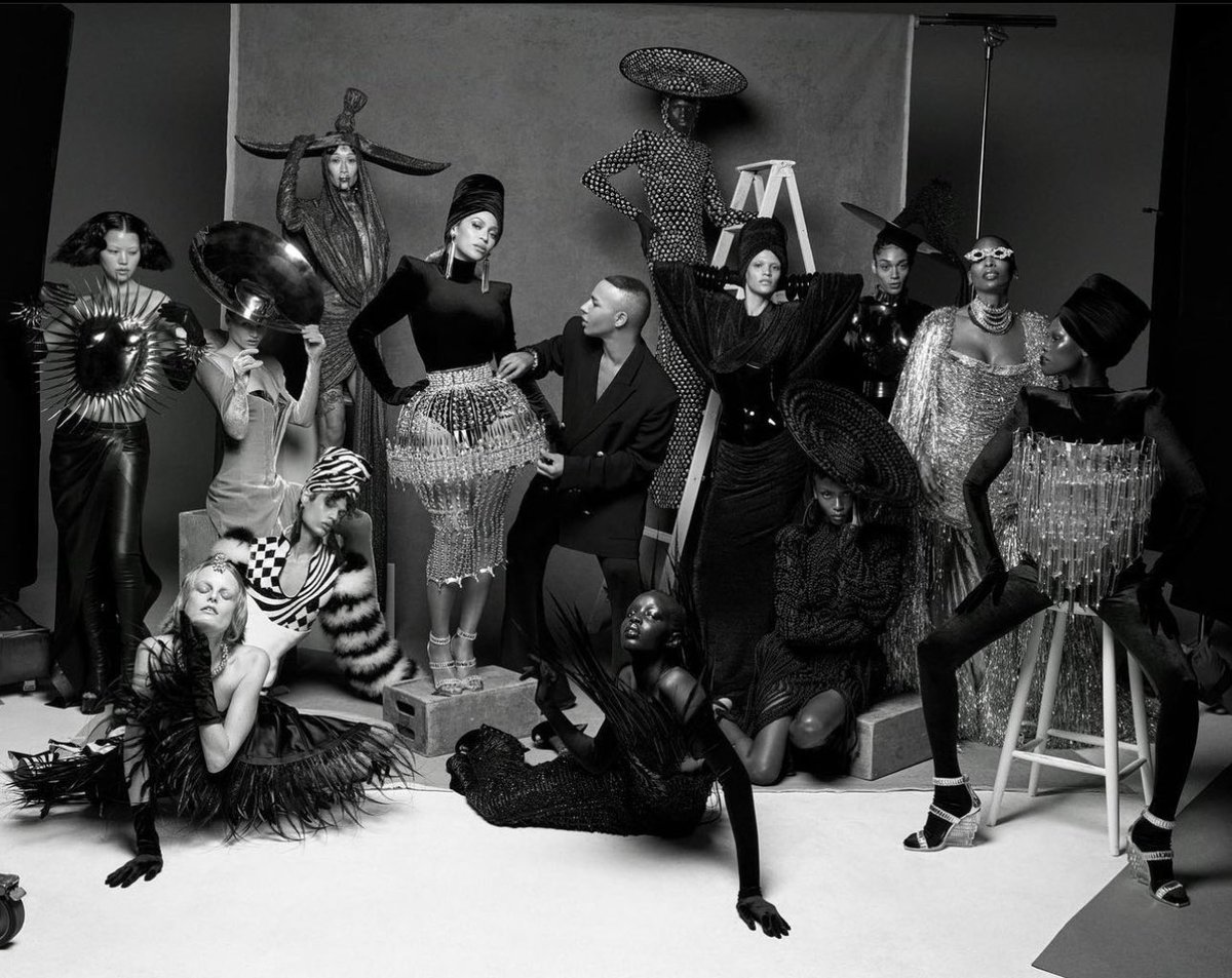 B7Album's tweet photo. 2026 Met Gala Dress Code: Fashion is Art

Co-chaired by Beyoncé https://t.co/fF6UjP2Lg3