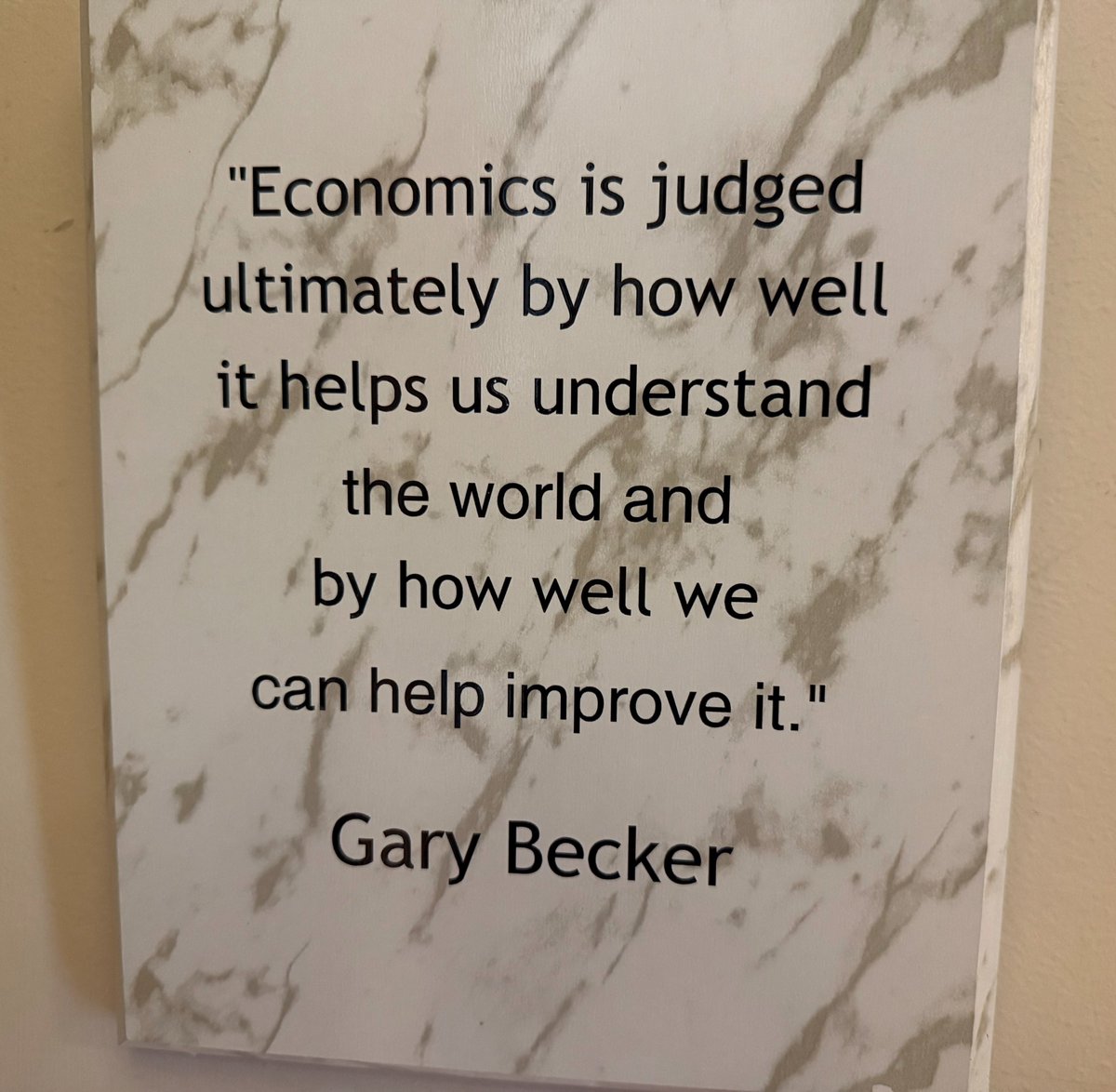 Jesús Fernández-Villaverde tweet media