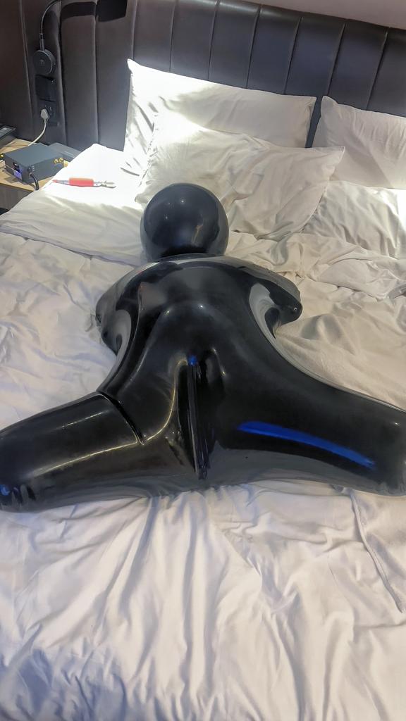 时移表计 tweet media