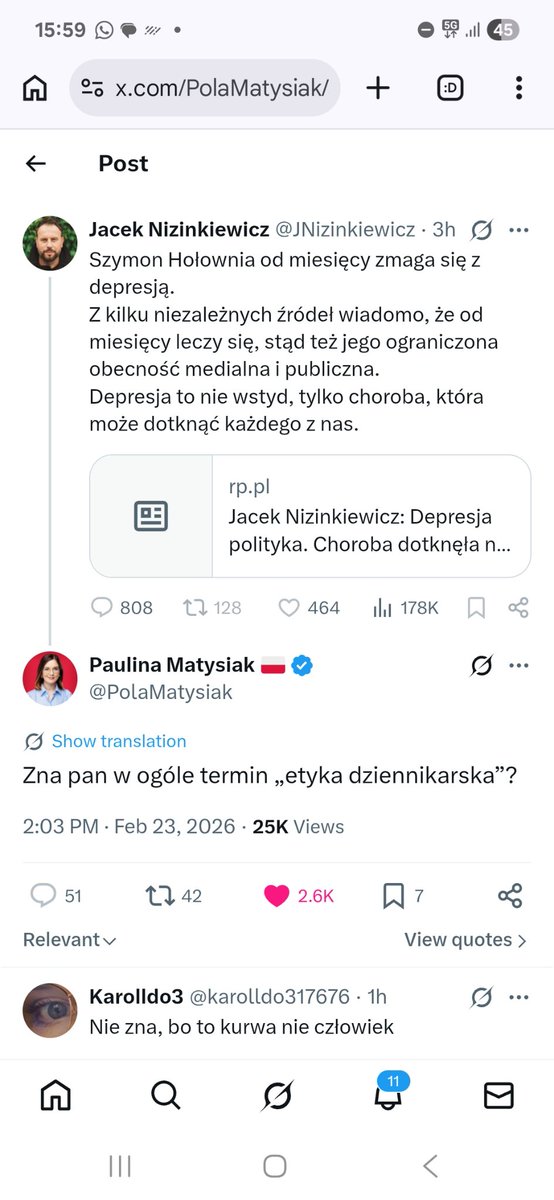 Mam jak najgorsze zdanie o Hołowni... ale uważam, że dziś każdy przyzwoity człowiek, widząc to, co robi z tym politykiem Uśmiechnięty Populizm, powinien stanąć po stronie Hołowni.

W swojej przemocowości i podłości ta władza przebija kolejne rekordy. Najpierw farmami hejterów