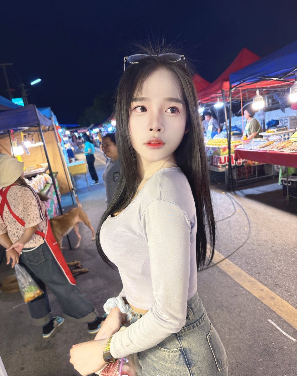 millJiranut's tweet photo. ไม่สวยหรอก แซ่บนิดหน่อย 🌶️

#อรัญประเทศ #สระแก้ว https://t.co/JTbkeu50Rb