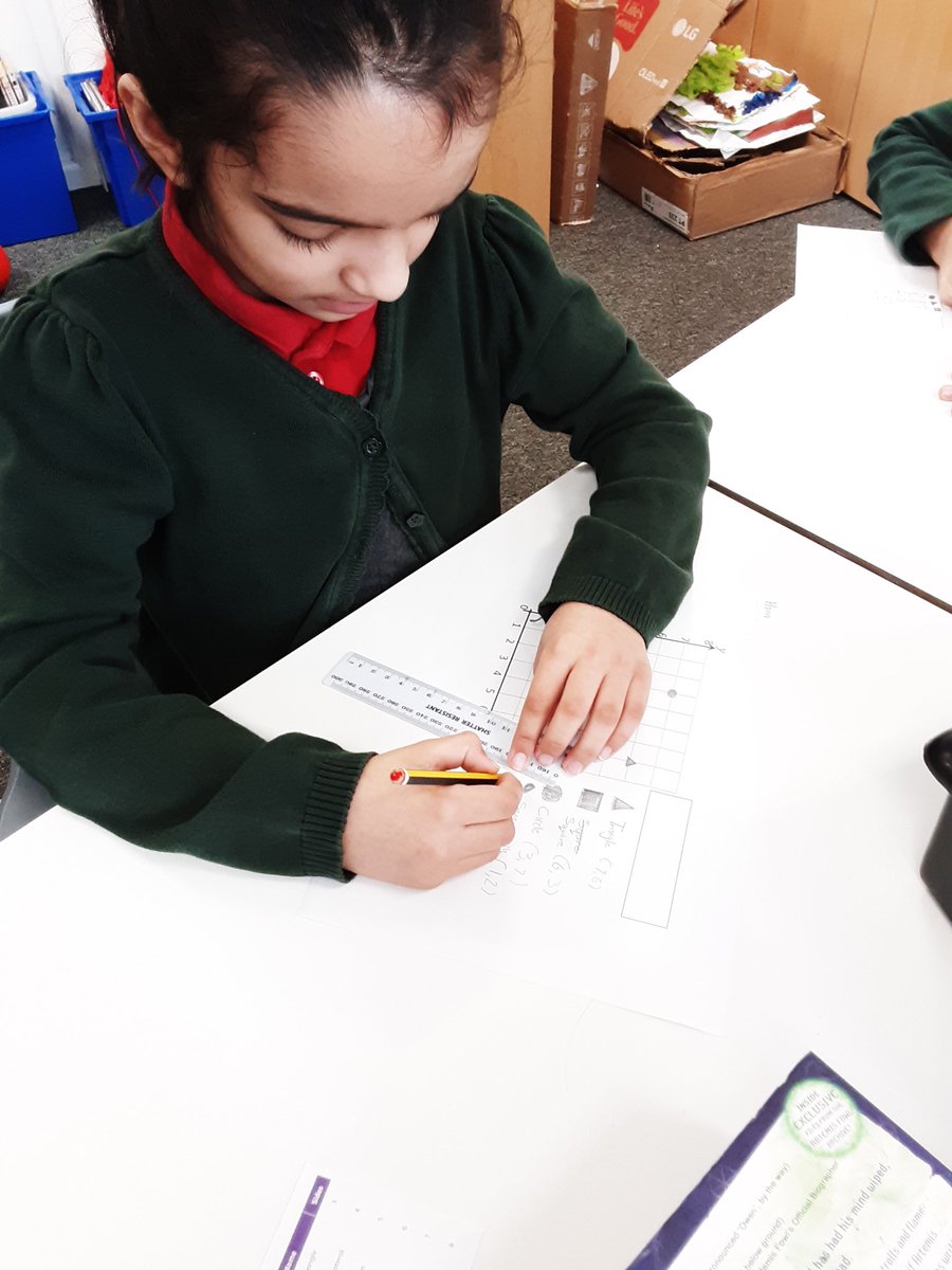 Class 4H tweet media