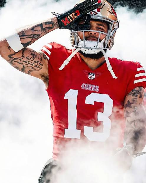 49ersSportsTalk's tweet photo. The #49ers are expected to have interest in WR Mike Evans, per @JasonLaCanfora 

He is projected to sign a 1Yr, $15-18M deal in Free Agency (max 2 years, $36M)

YES or NO - would you want SF to sign Evans?

📸: @nineralex 🔥| #FTTB https://t.co/BuEwUv2RHo