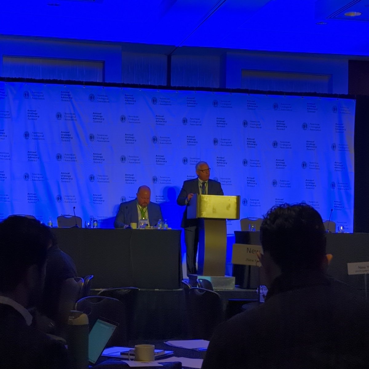 kvnkoo's tweet photo. AUA President Dr. Lane Palmer is a long-time champion of advocacy and knows the power of our @AmerUrological community when urologists and patients come together to advocate together 💪 Thank you, Dr. Palmer, for leading with courage and joining us at #AUASummit26 https://t.co/YAVyWzeh0l