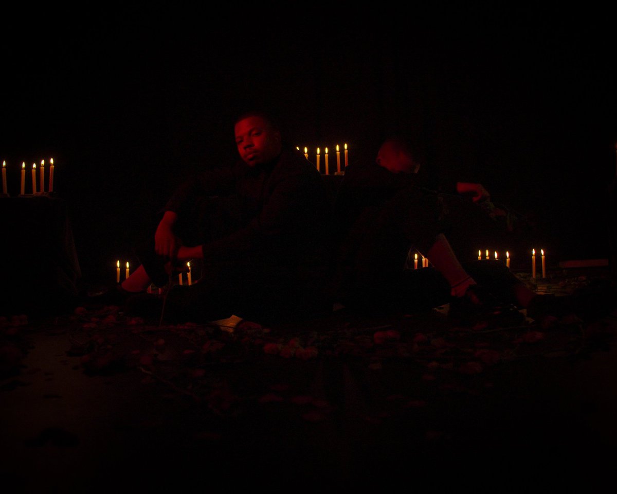 CALLYOURFRIENDS. tweet media