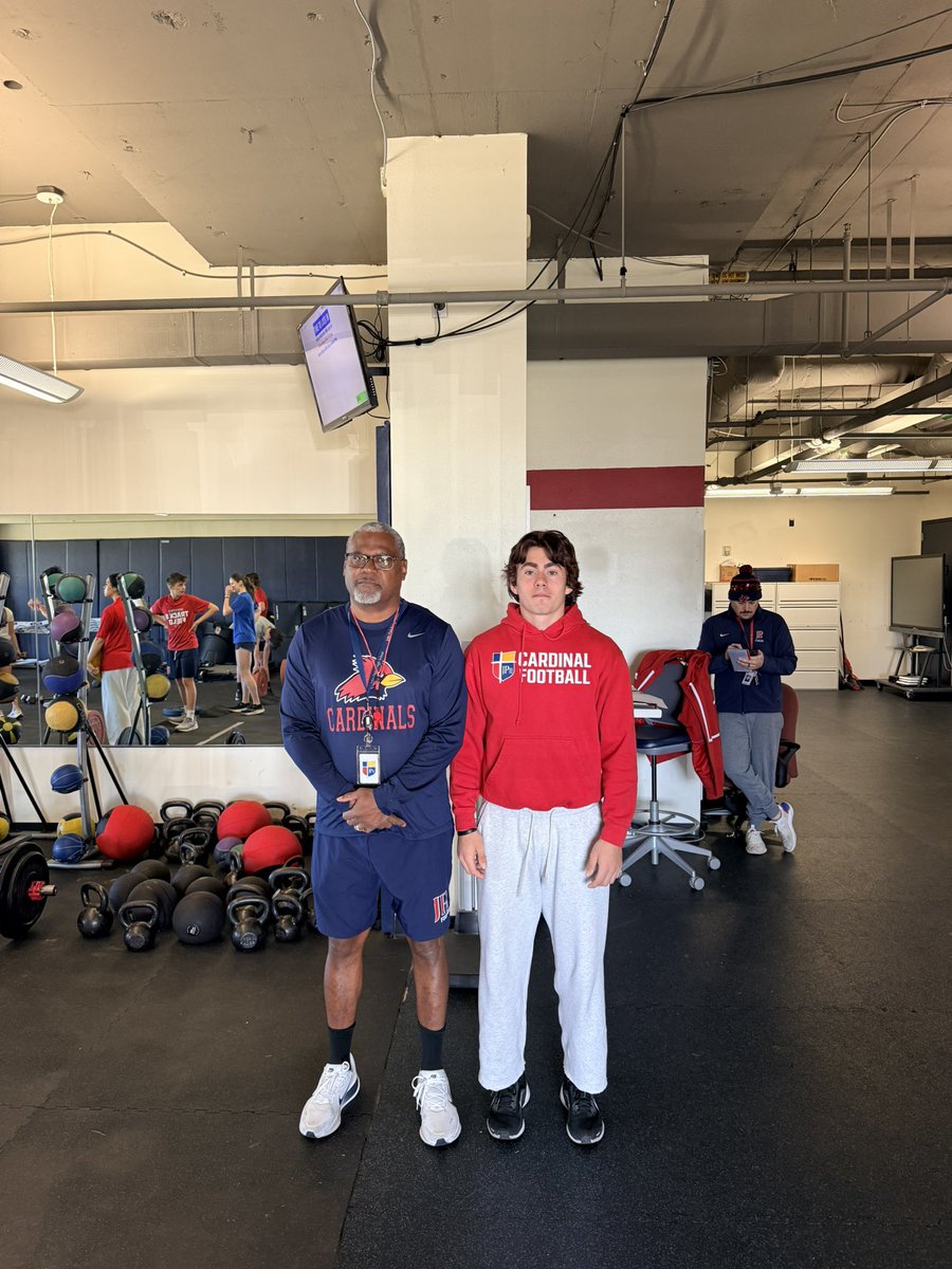 Teaguefootball's tweet photo. We got a QB over here at JPII that you need to see coach. His name is Cade Lynch. Roll through and #RecruitJPII 👇🏾 https://t.co/9wB9e0qK5Y