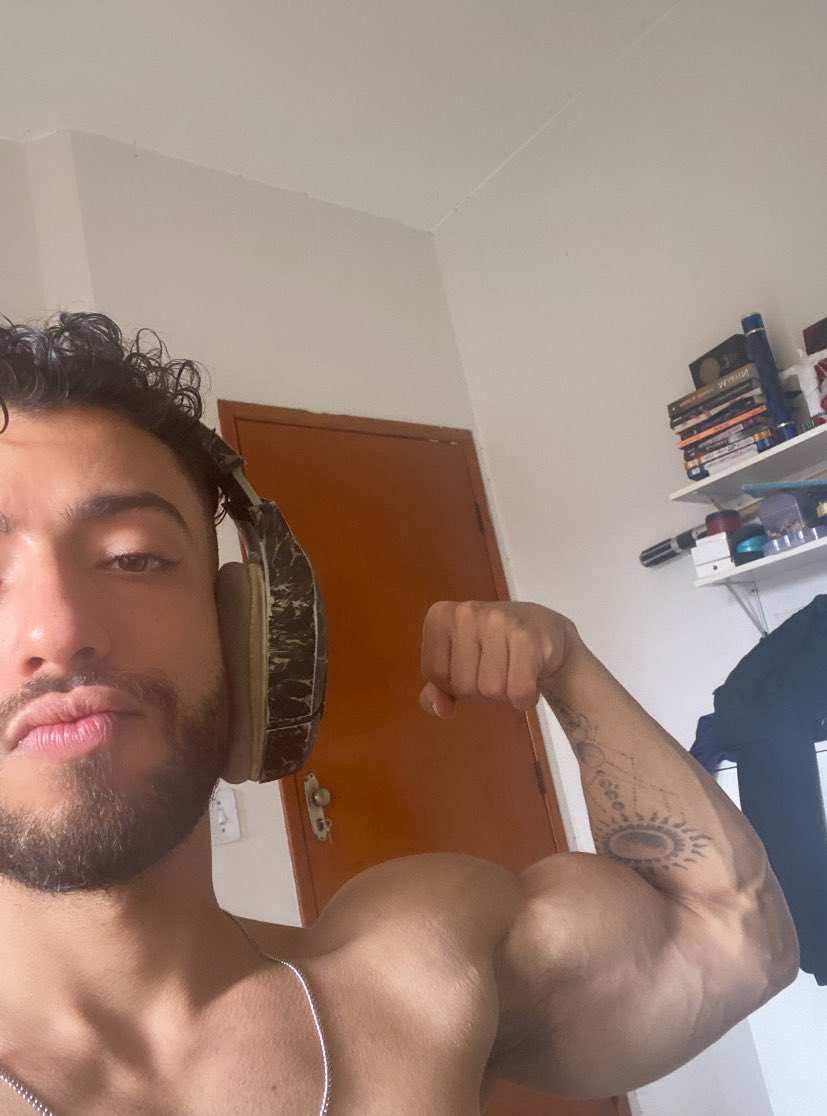 c∀rlos | 𝙈∀𝙔𝙃𝙀𝙈 tweet media