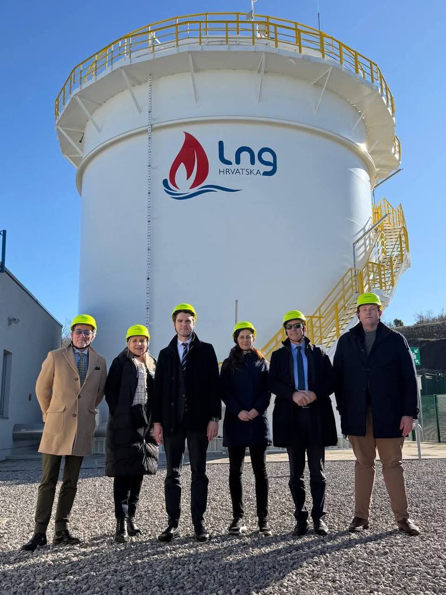 Rada Laykova tweet media