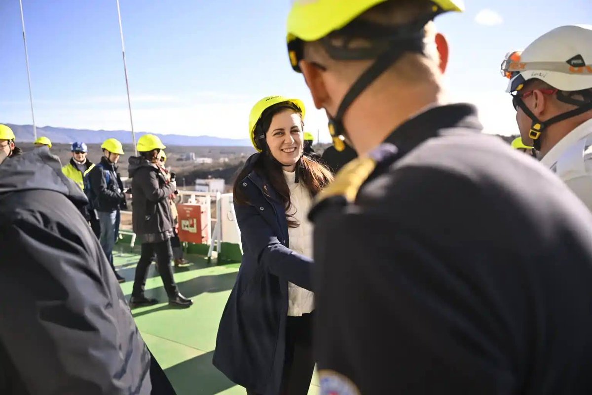 Rada Laykova tweet media