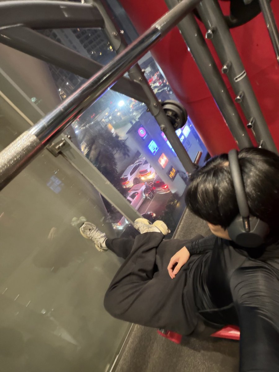 ขอดื้อไปออกกำลังหน่อยนิดนึงคั้บ😖
#phuphasrp