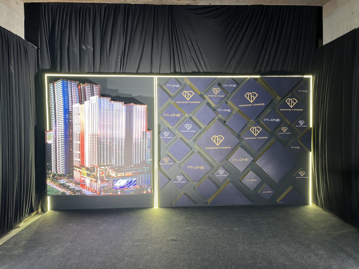 Medichelme360's tweet image. #Rone #Diamond Towers (located at Financial District, Nanakaramguda) is a modern mixed-use development project With residential apartments, commercial premium Office spaces right next door, High street shopping mall, entertainment, business centers all in one roof #DiamondTowers