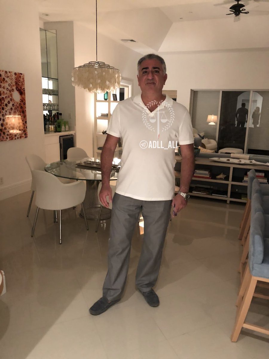 به قول دوستی؛ نمیدونستیم منتظر حمله خارجی موندن هم رهبر میخواد!
#از_دموکراسی_بگو