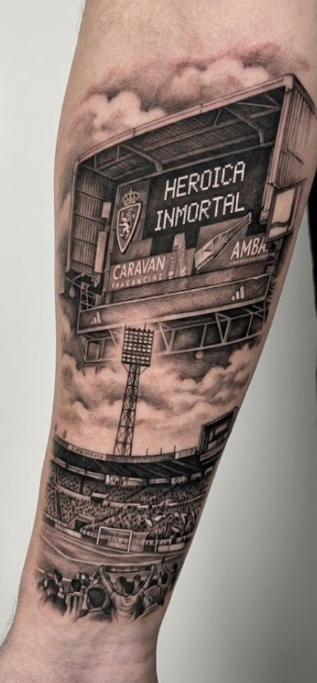 portika10's tweet photo. @Mze123 Esto me tatué yo el viernes.... El único recuerdo que me va a quedar de este club https://t.co/gelgJEsS6K