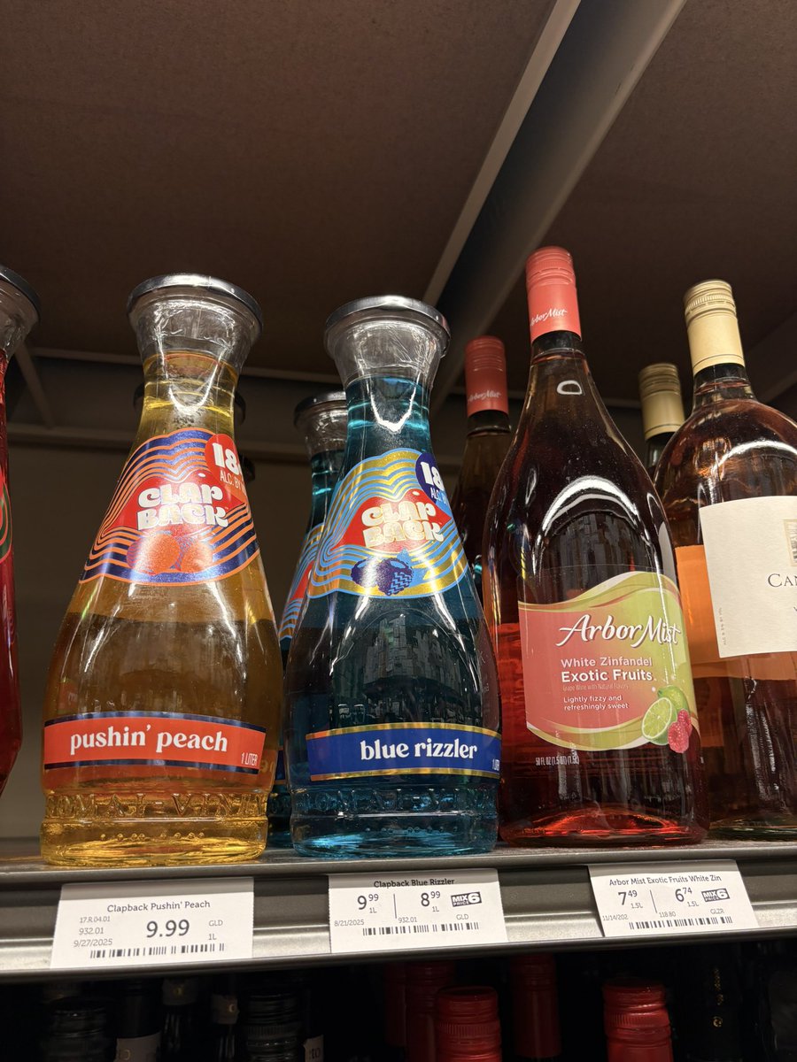 ♥ big red yote ♥🔜 TFF26 tweet media