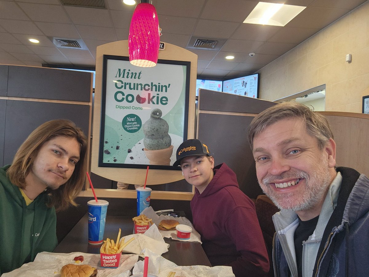 wes wright tweet media