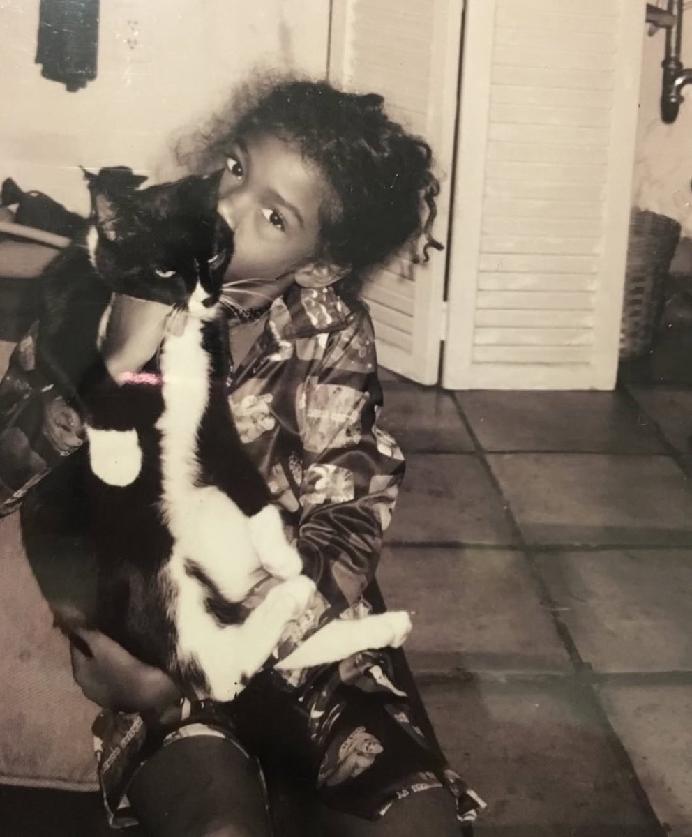 𝑨𝒏𝒇𝒊𝒔𝒂 🐾 called baby by sabrina tweet media