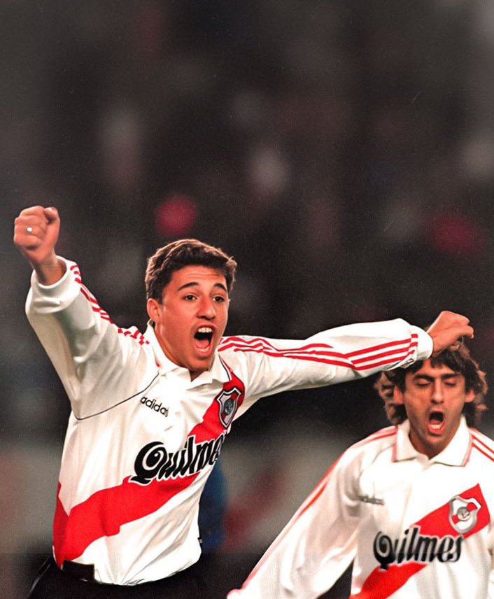 Conocés este mundo a la perfección, Hernán. 

Es ahora. Vamos.