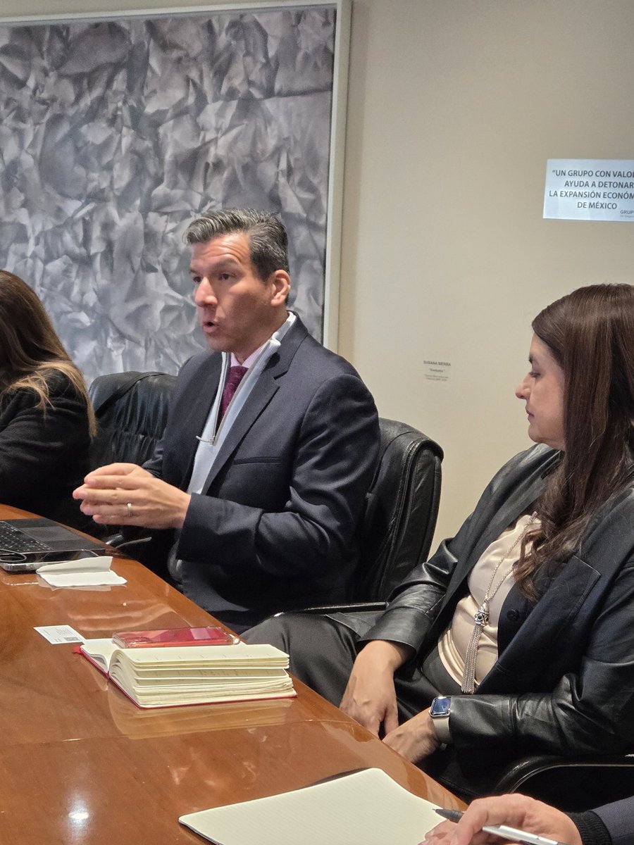 enconcreto's tweet image. Samuel Campos, presidente de @ComceOficial y Executive Managing Director de Newmark, nos acompaña en el #Encuentrolíderes y nos habla del plan México, cuáles son sus retos y hacia dónde nos lleva. ¡No te lo pierdas! 🎙️🇲🇽  #PlanMéxico #Retos