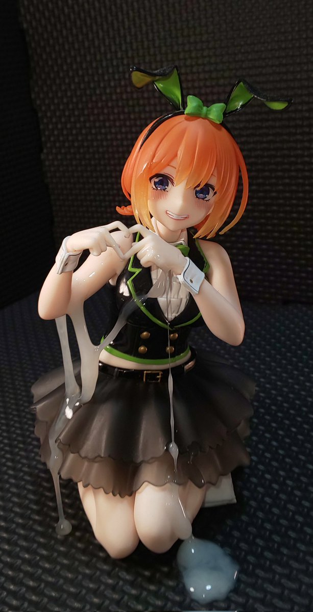 ZcyZ43IyAH66250's tweet photo. #フィギュアぶっかけ #sof
ハートマークを狙ってぶっかけしました。
理想の形にはならなかったけど、つららができてたのはいいかも
またリベンジしよう https://t.co/iv3VsVe1zY