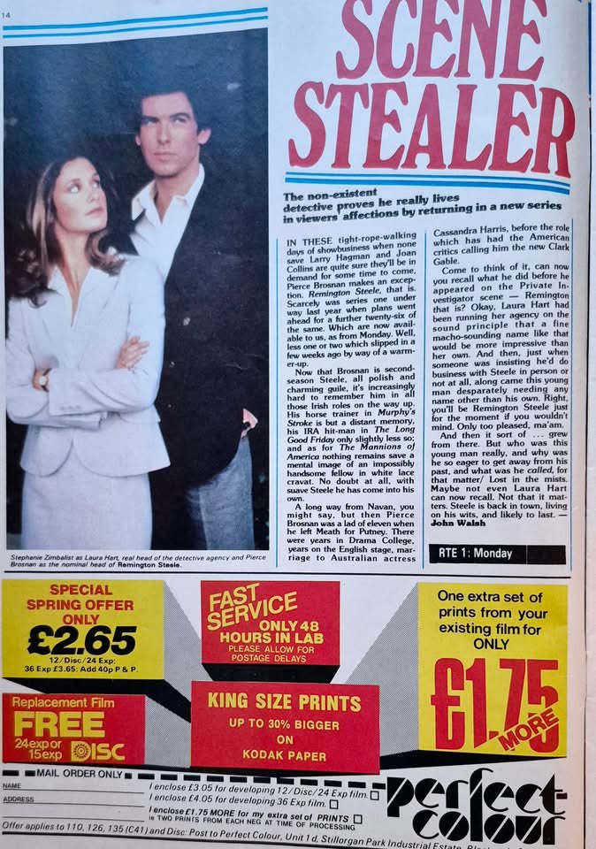RemiSteele1982's tweet image. PIerce Brosnan as Remington Steele on the cover of the RTE Guide (Ireland), May 1, 1984. Article inside: "Scene Stealer".

#magazines