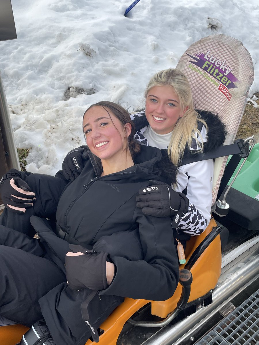 ski stm tweet media
