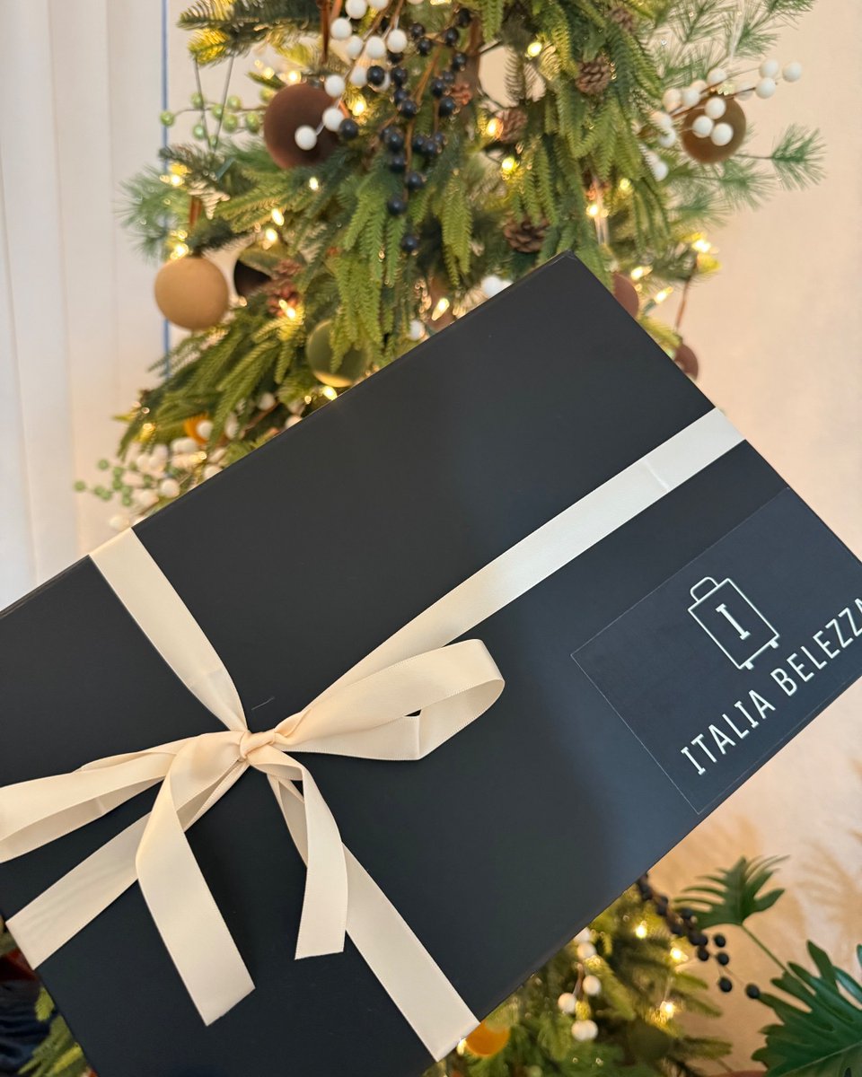 MakeStickers tweet media