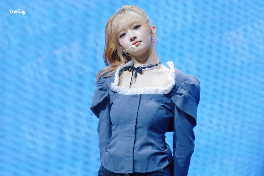 𝐑𝐞𝐢𝐯𝐞𝐥𝐲 tweet media