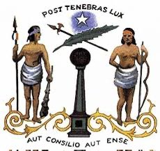 PabloNiloC's tweet photo. @NegPau @RevovT El lema completo de Chile era “Post tenebras lux • Aut consilio aut ense” o sea: “después de las tinieblas, luz • por el concejo o la espada” … caló más profundo en el sentir institucional la segunda parte que se centra en el método práctico; sintetizado en el lema actual https://t.co/eA2ZsVKQee