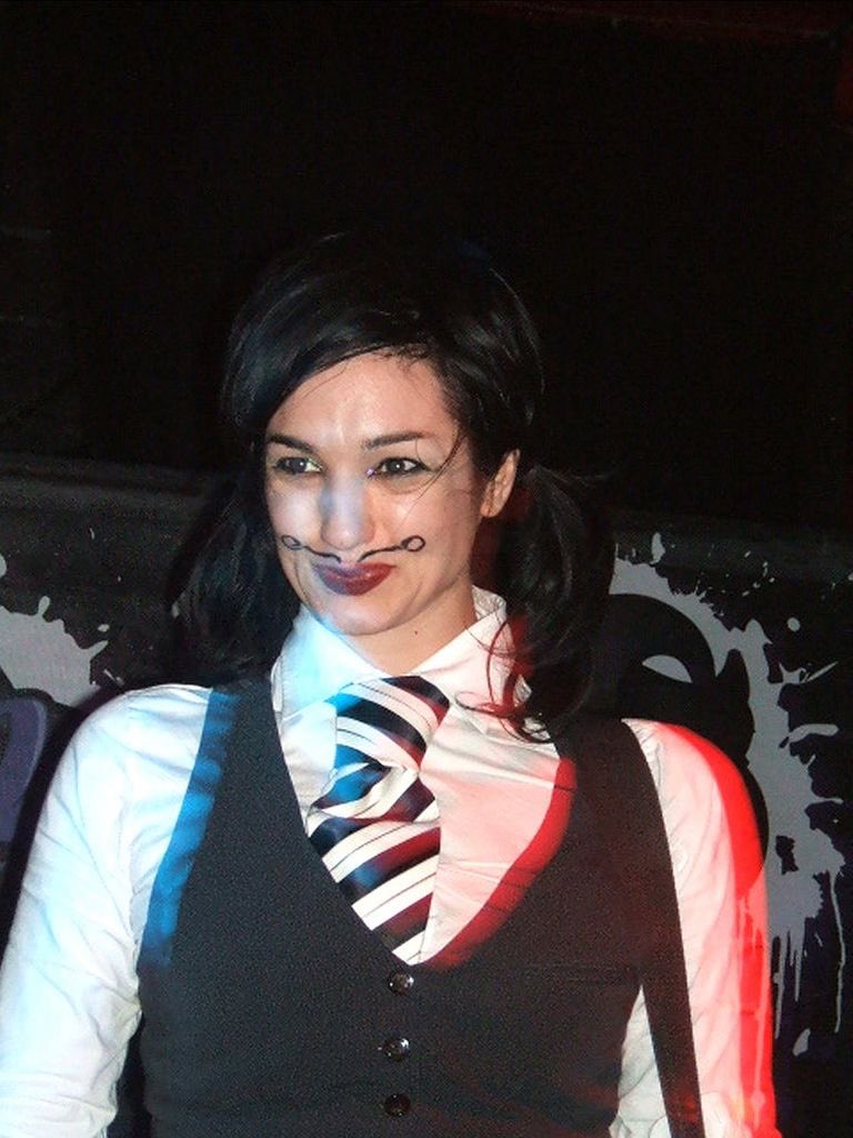 ray 🦇NEWTAIALBUMOUTGOLISTEN tweet media