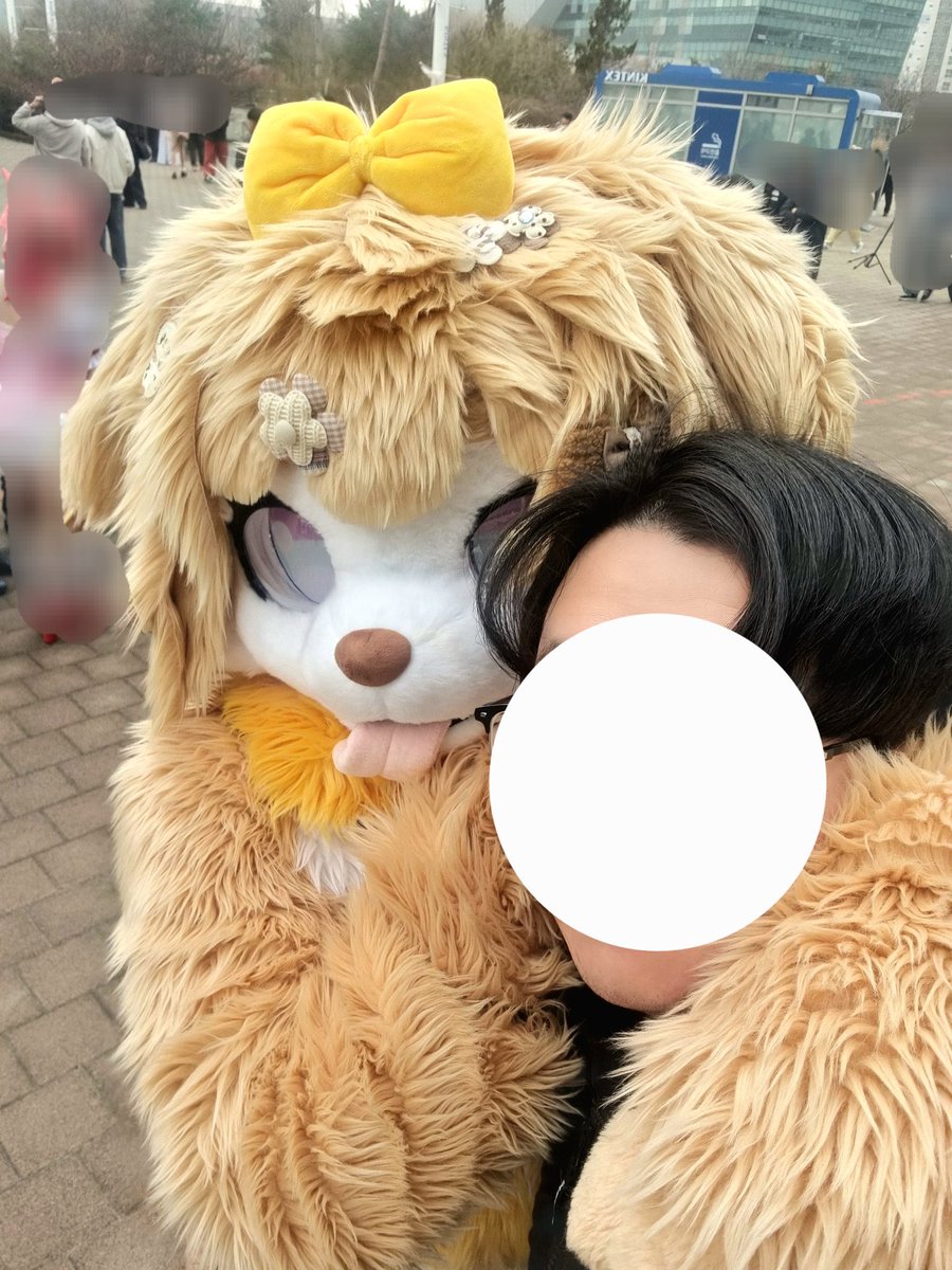 프라우 Frau ➡️ 3부코 tweet media