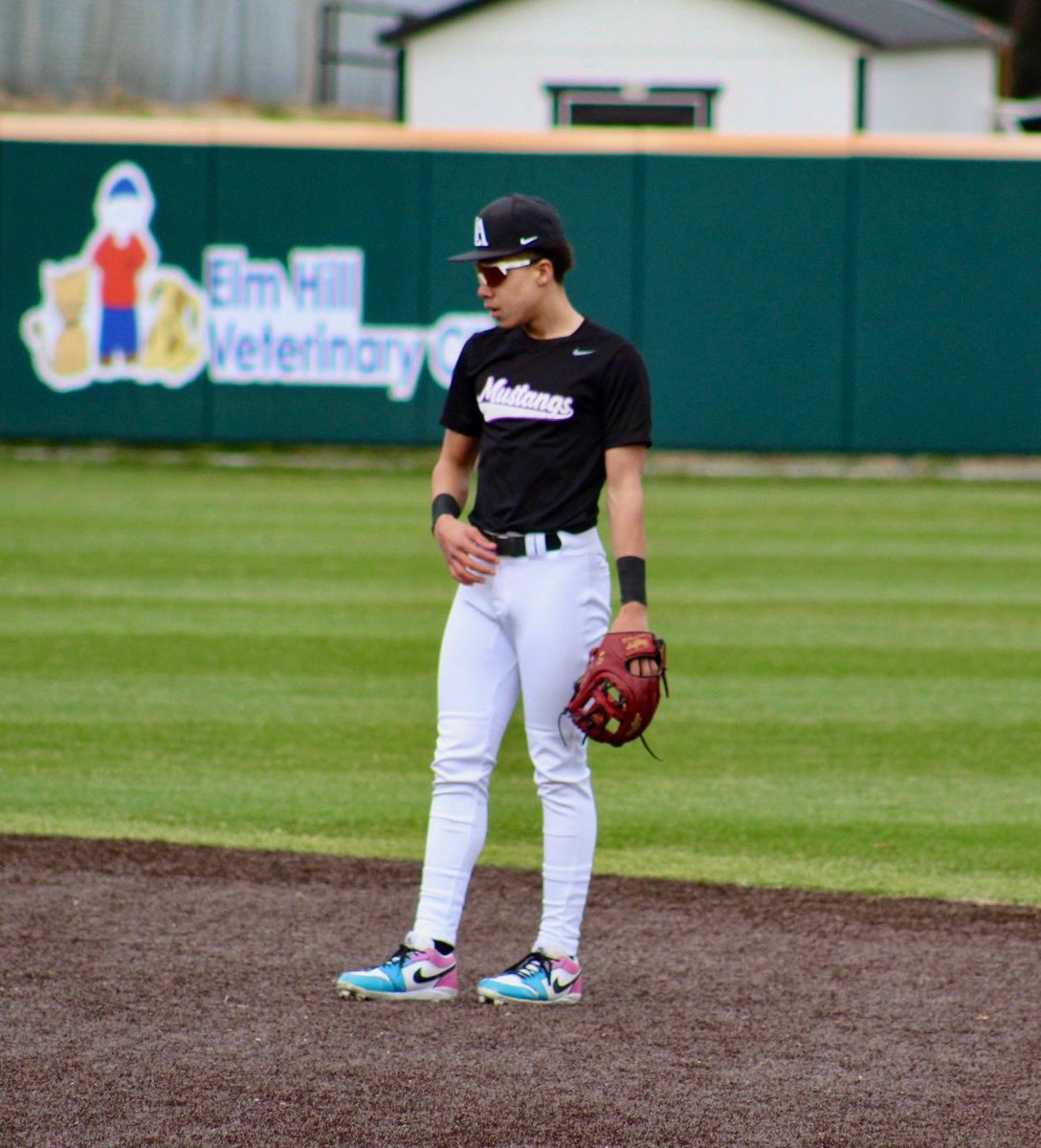 TYMCKENZIE_II's tweet photo. #worknotdone @PG_Scouting @PerfectGameUSA @TEAMELITENATION @LAMustangBB https://t.co/83zB0EdtUH