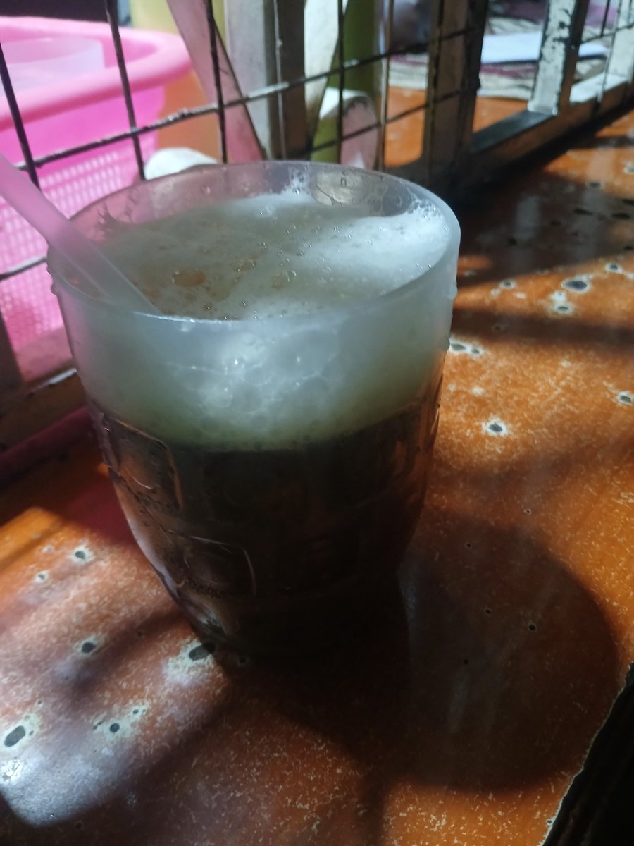 Waiter nipeee maji moto apo!!