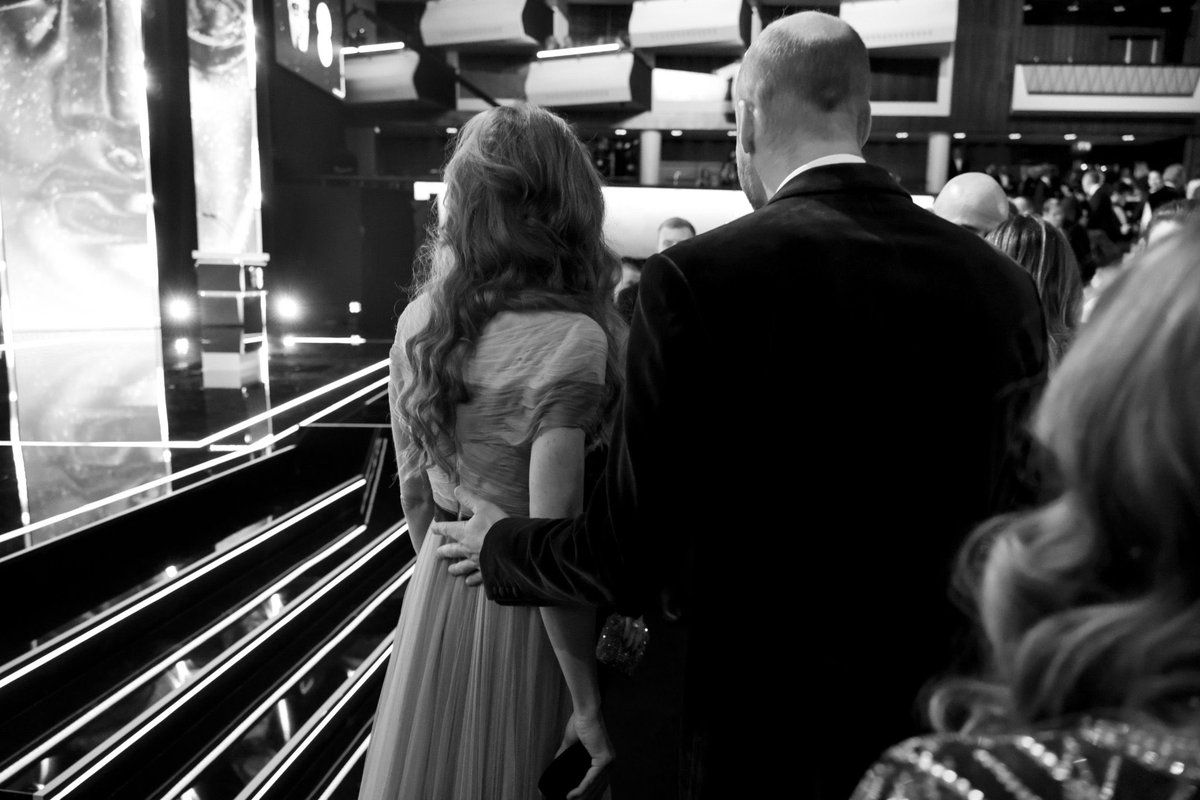 MeghansMole©️ tweet media