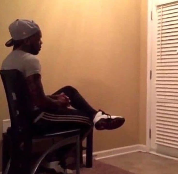 en mi casa nunca pedimos perdón después de discutir, solo volvemos a ser amables como si nada