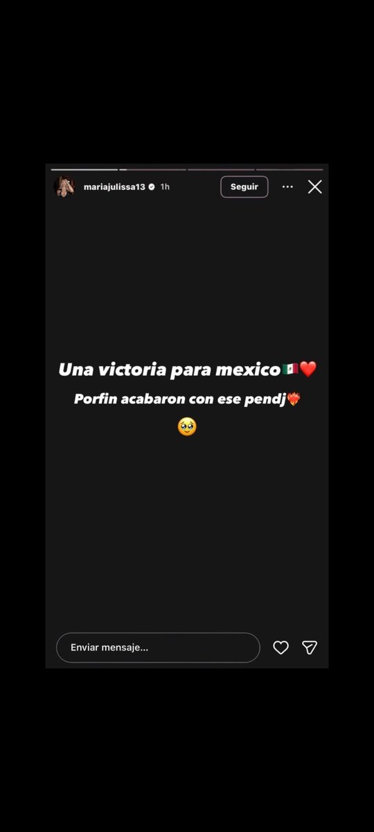 P4P4GAY's tweet photo. @persaqe 🚨🚨Esa zorra tiro al agua al Mencho y celebra en sus historias de Instagram☠️🚨🚨 https://t.co/dBlCOpUXhA