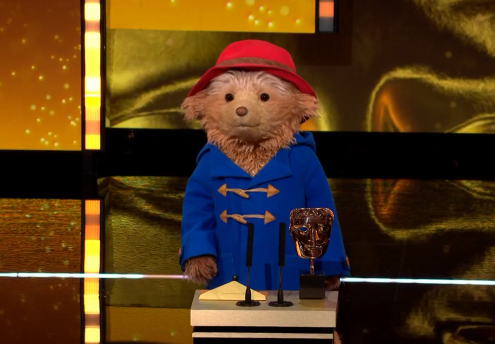 Look at him. Smug fucking bear. Him and the Queen talked, you know. He knew all about Andrew and that island. Knew all about it and said ZILCH. LOCK HIM UP!!!!!!!!