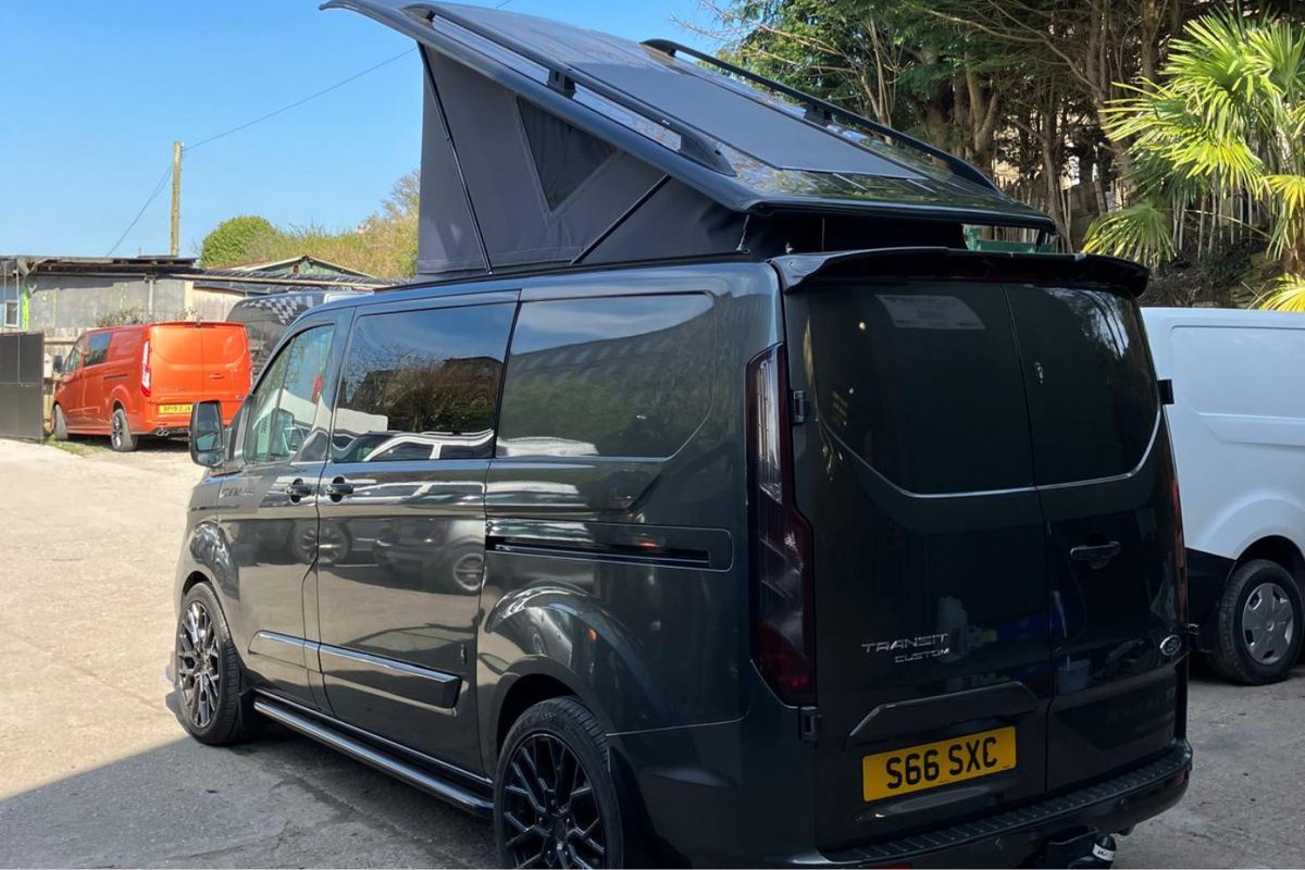 StealthByVanBus's tweet image. The Stealth Pop Top is built for adventure.
Learn more at the link.
vanandbus.co.uk or call us on 01625707401
#vanlifemovement
#vanlifecommunity
#campervanlife
#vanlifers
#travelwithvan