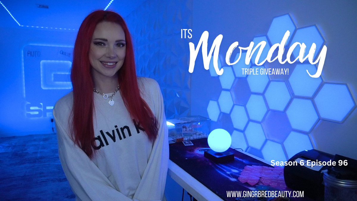 Got a case of the Monday's? Thats fine, come get your daily dose of Vitamin G and that will cure ya ;) Its MONDAY and that means TRIPLE GIVEAWAY and some marbs, come hang #live on #twitch in 15 twitch.tv/gingrbredbeauty
#repost for #giveaway entries!