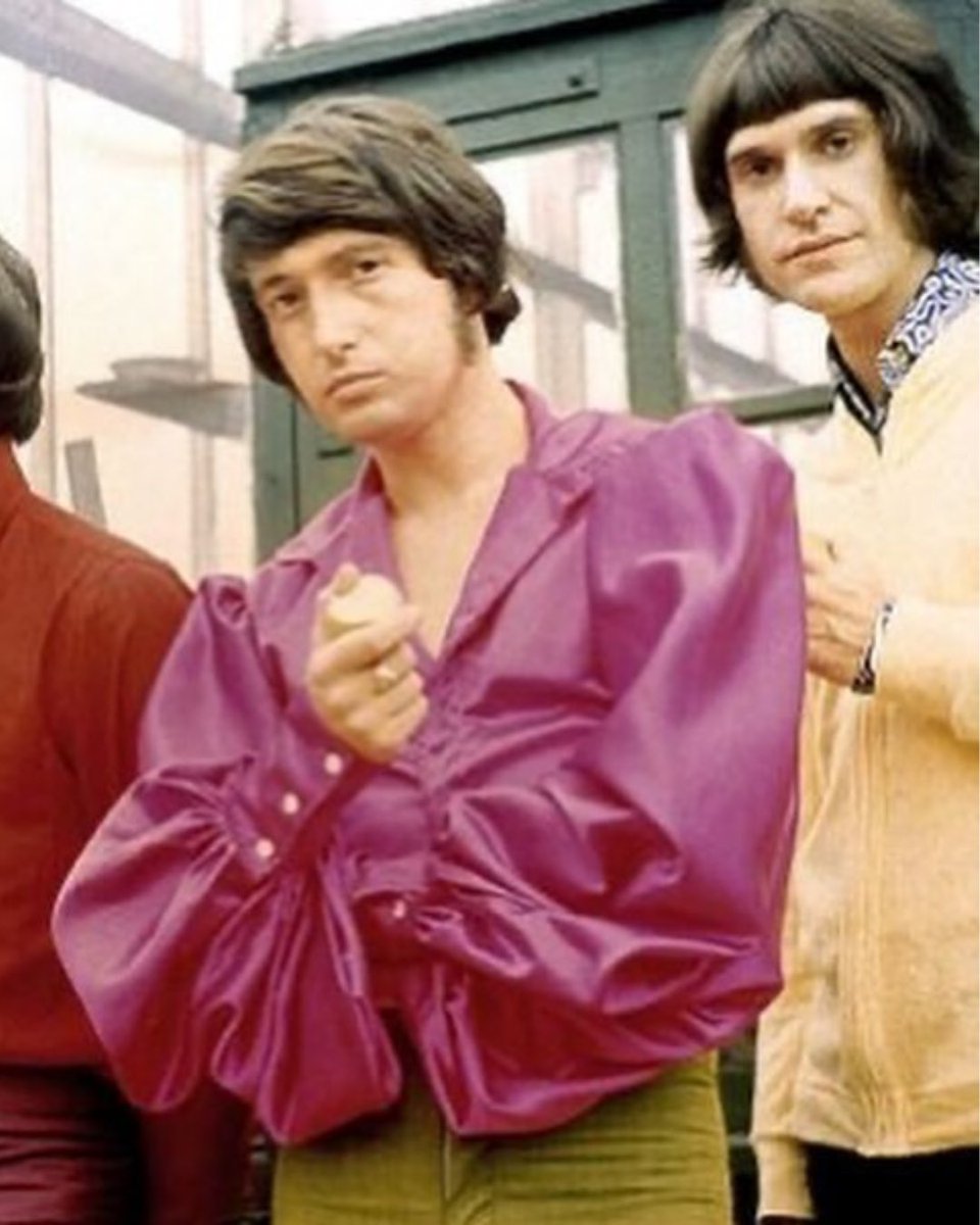 The Kinks tweet media