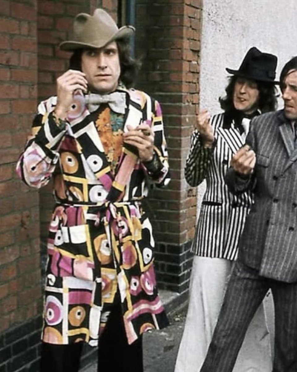 The Kinks tweet media