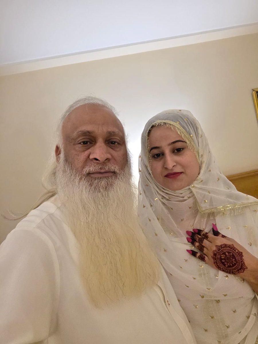 میمونہ🌛مشتاق🌜یوتھیا کٍلر tweet media